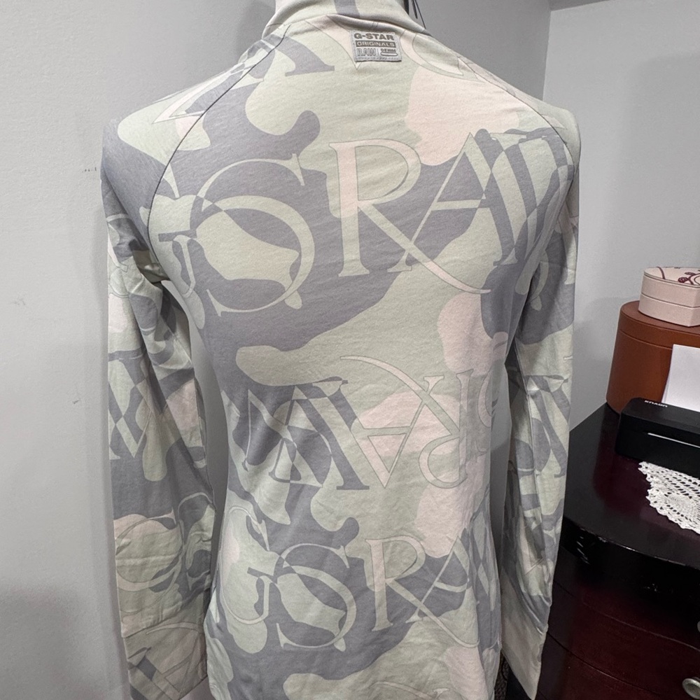 G-Star Gray and Cream Long Sleeve Top - Picture 3 of 7
